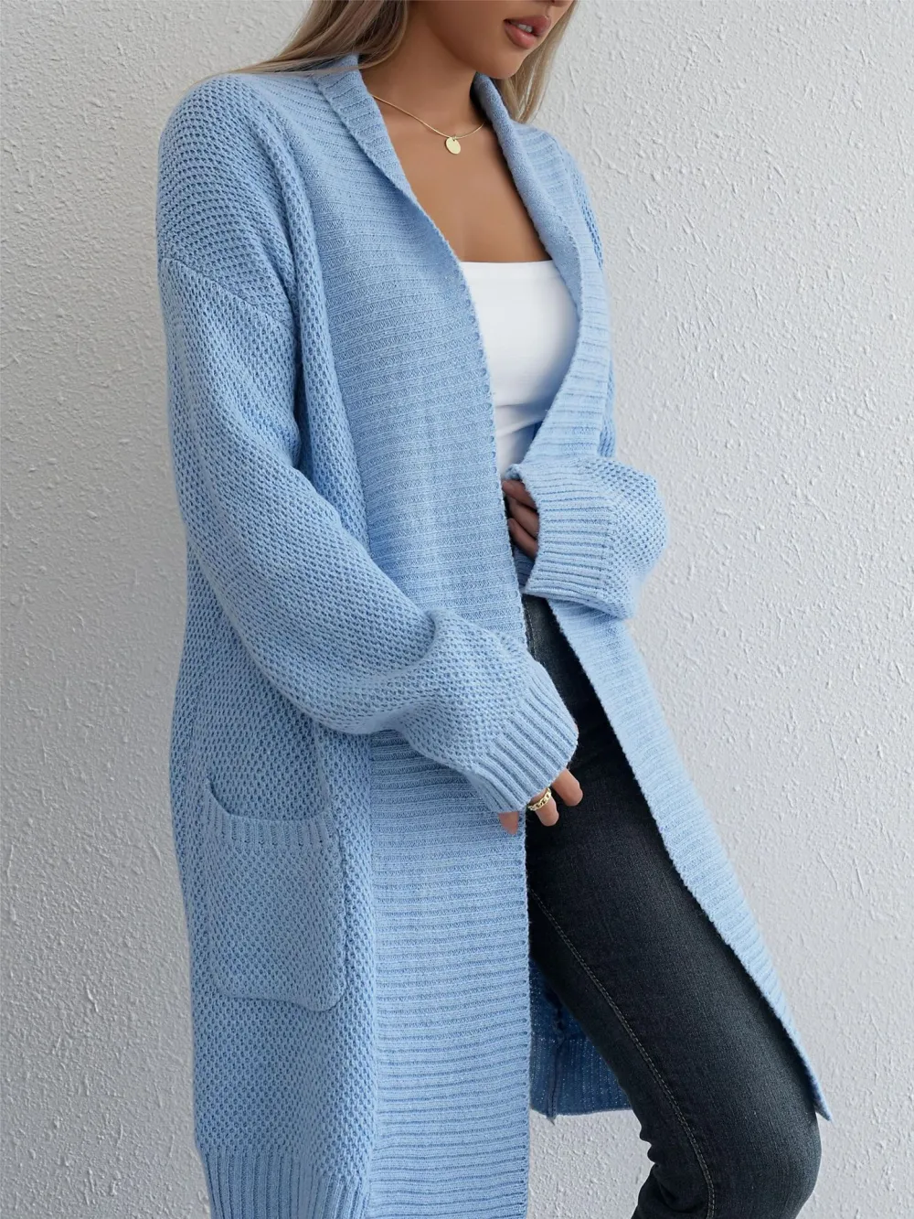 Women’s Solid Colour Mid-Thigh Knit Cardigan with Pockets