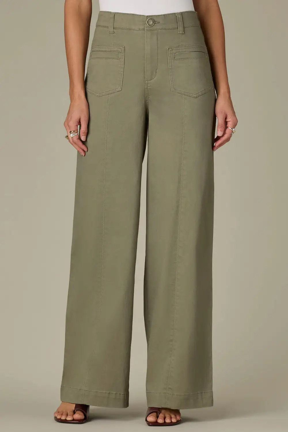  V-yoke Spade Pocket Petite Wide Leg Pants