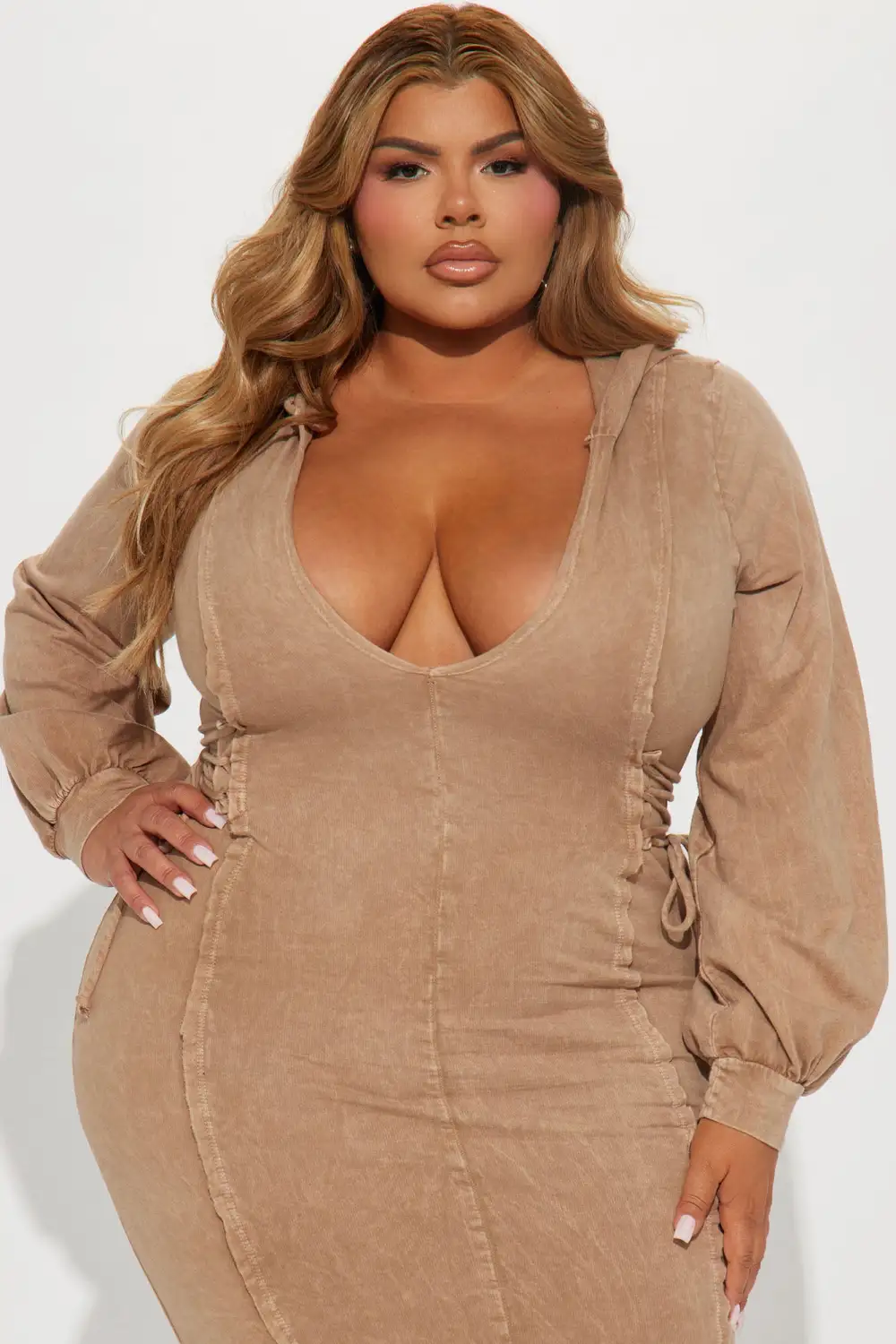 The Grind Hooded Maxi Dress - Mocha