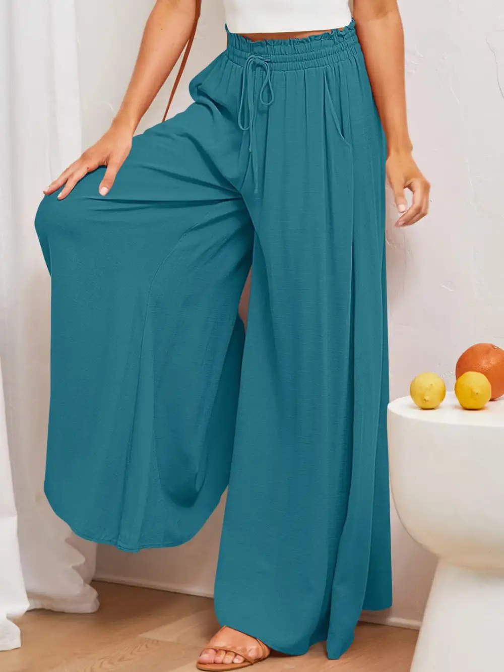 Textured Wide Leg Pants With Pocket