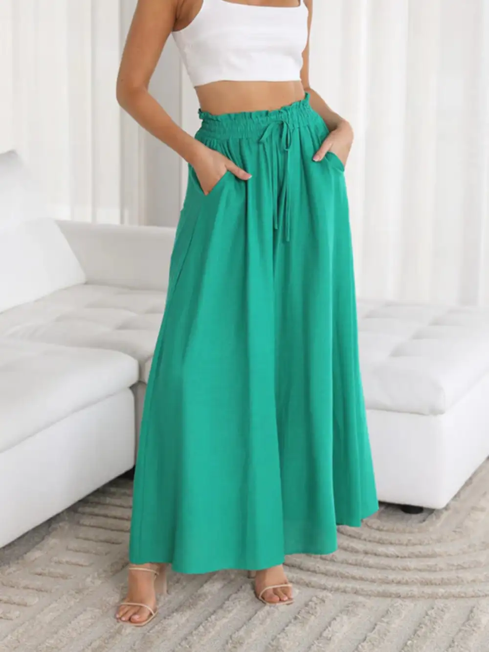 Textured Wide Leg Pants With Pocket