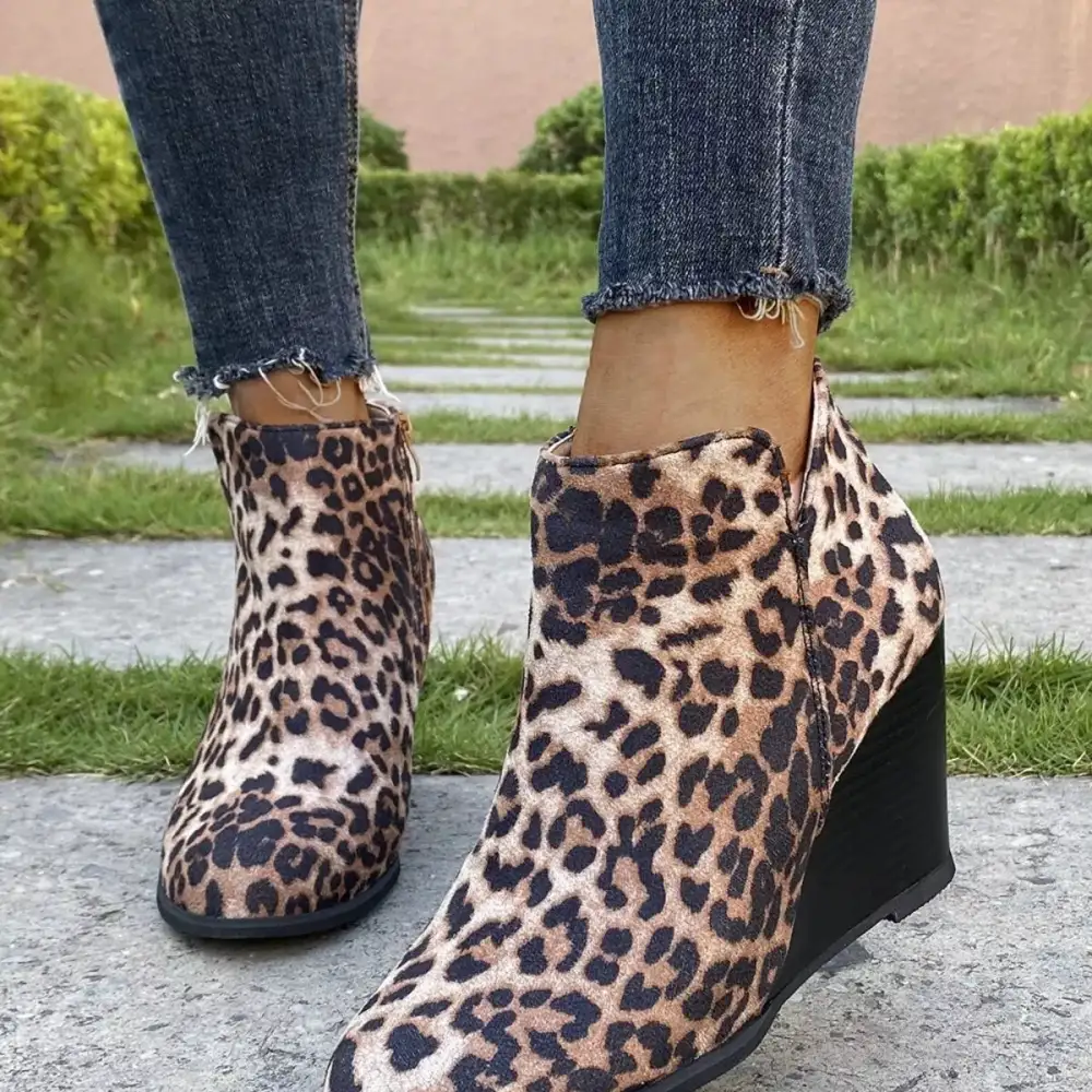 Refined Round Toe Wedge Ankle Boots