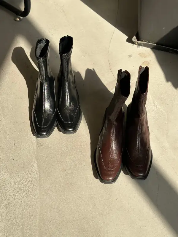 Lamb Leather Stitched Ankle Boots