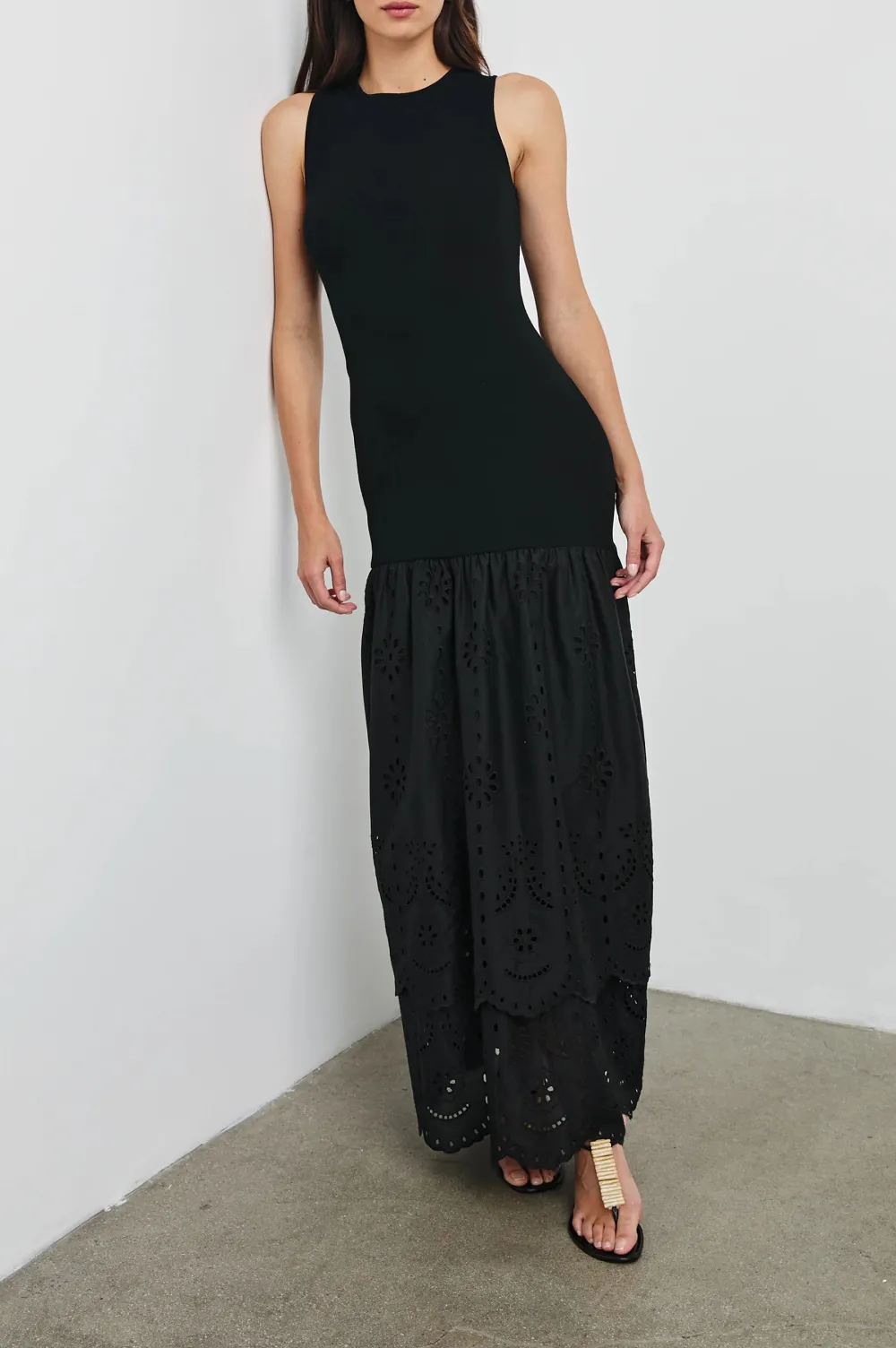 Round-Neck Sleeveless Simple Black Long Dress