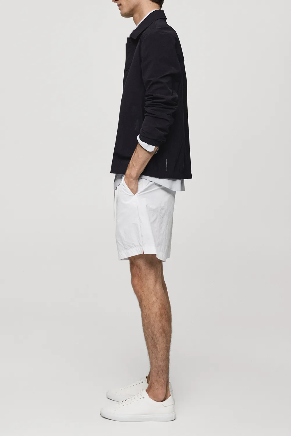 Daily Water-Repellent Shorts With Drawstring