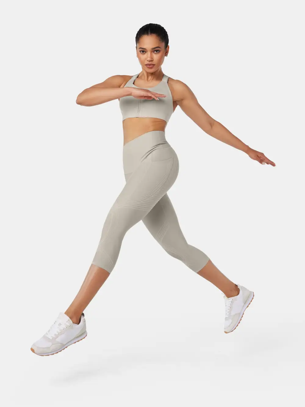 Body Sculpt Side Pocket Capri Leggings