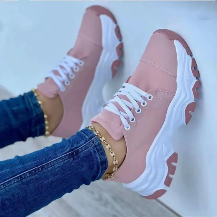 Everyday Lace Platform Sneakers