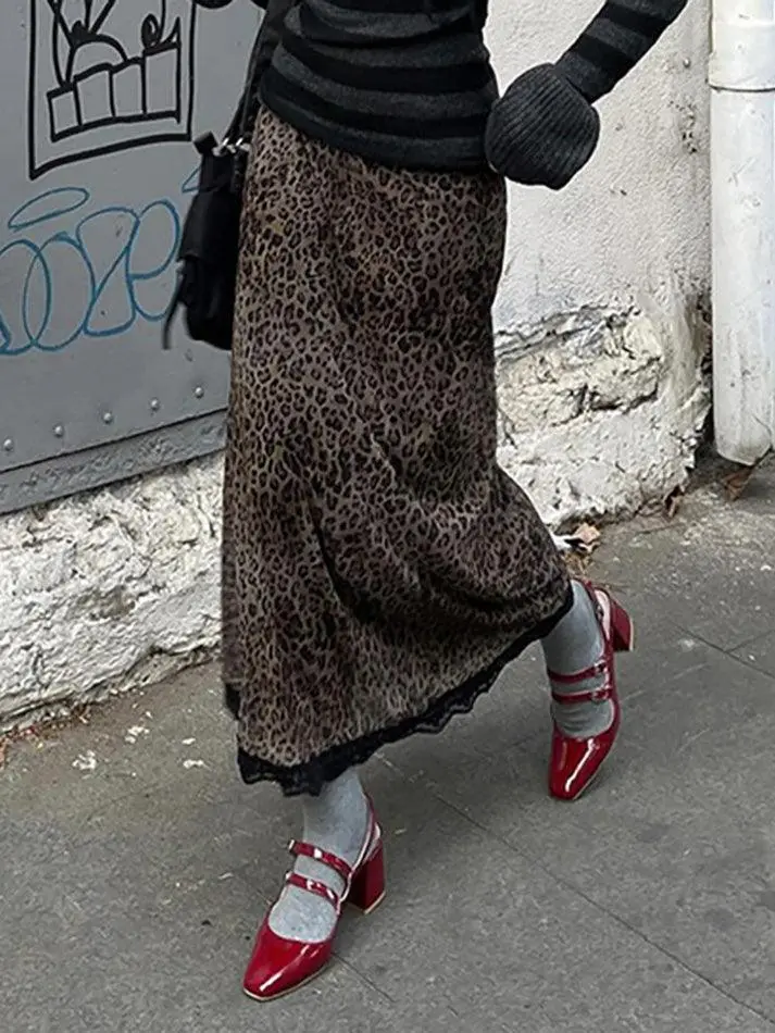 Vintage Leopard Lace Midi Skirt