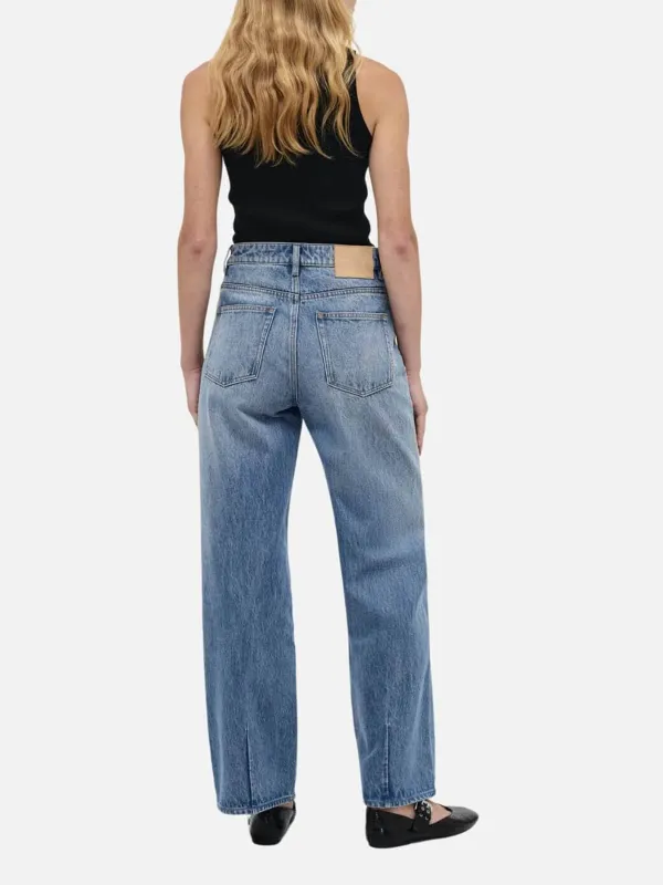 High Rise Straight Jeans with Pockets