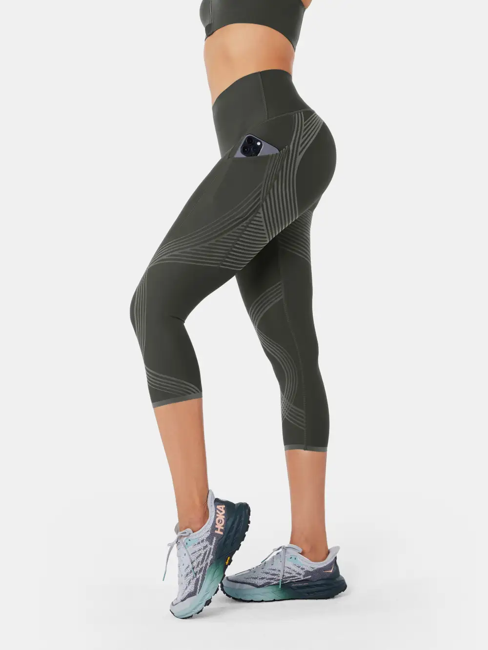 Body Sculpt Side Pocket Capri Leggings