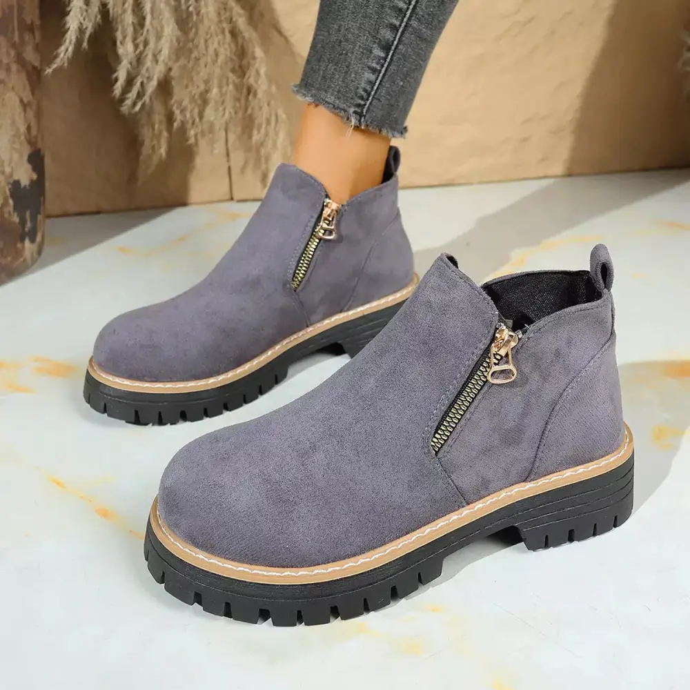 Classic Round Toe Platform Boots