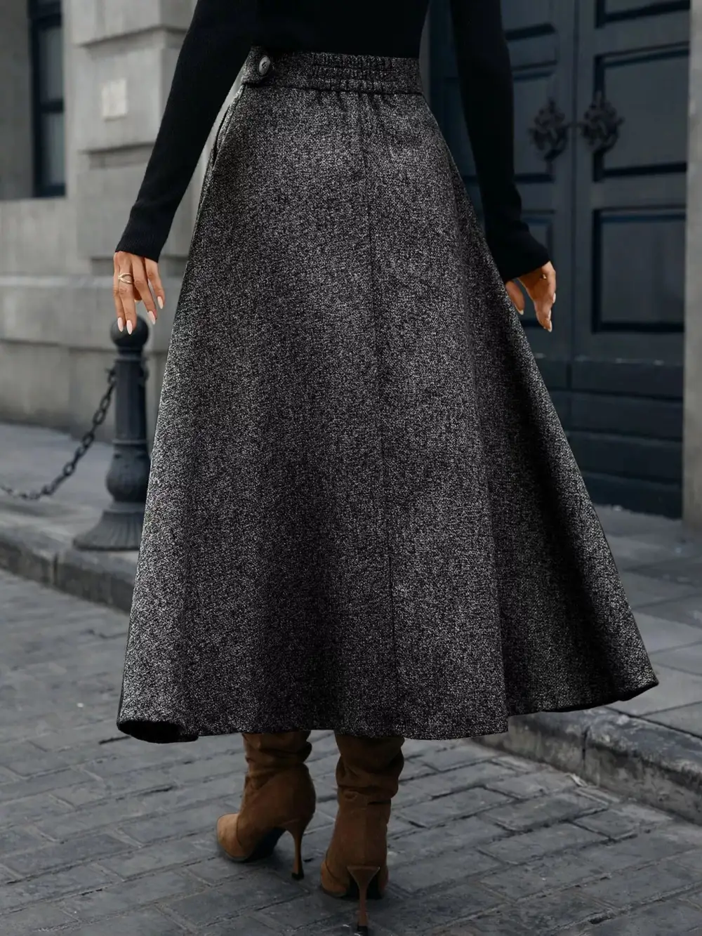 Line Line Midi Skirt