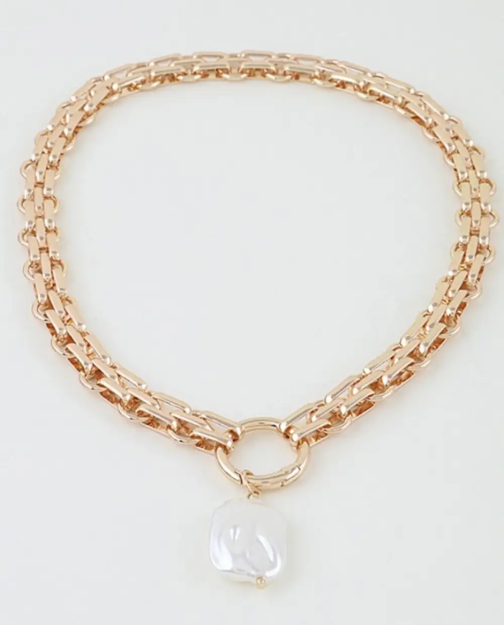 Curved Pearl Pe Da Necklace