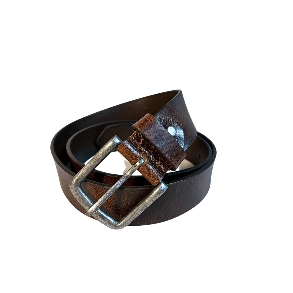 Artisan Buckle Casual Leather Belt