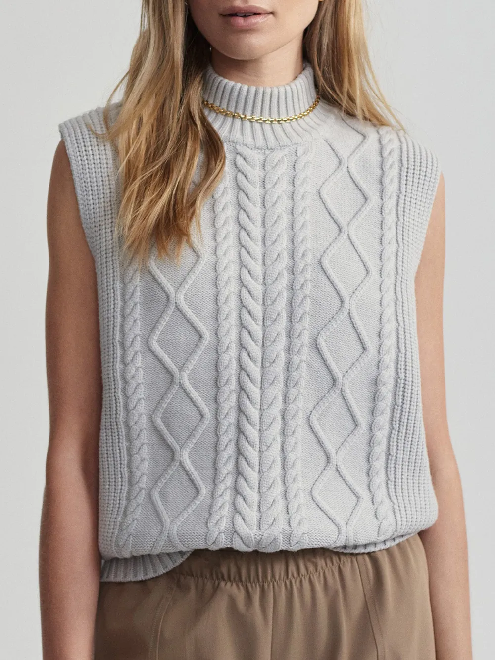 Argyle Pattern Roll Neck Vest