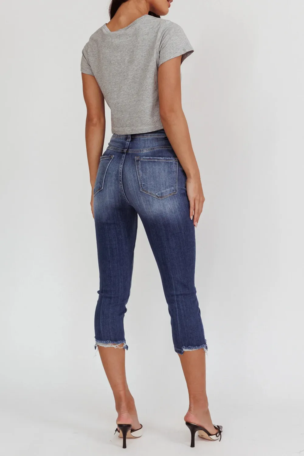 Simple Basic Cropped Jeans
