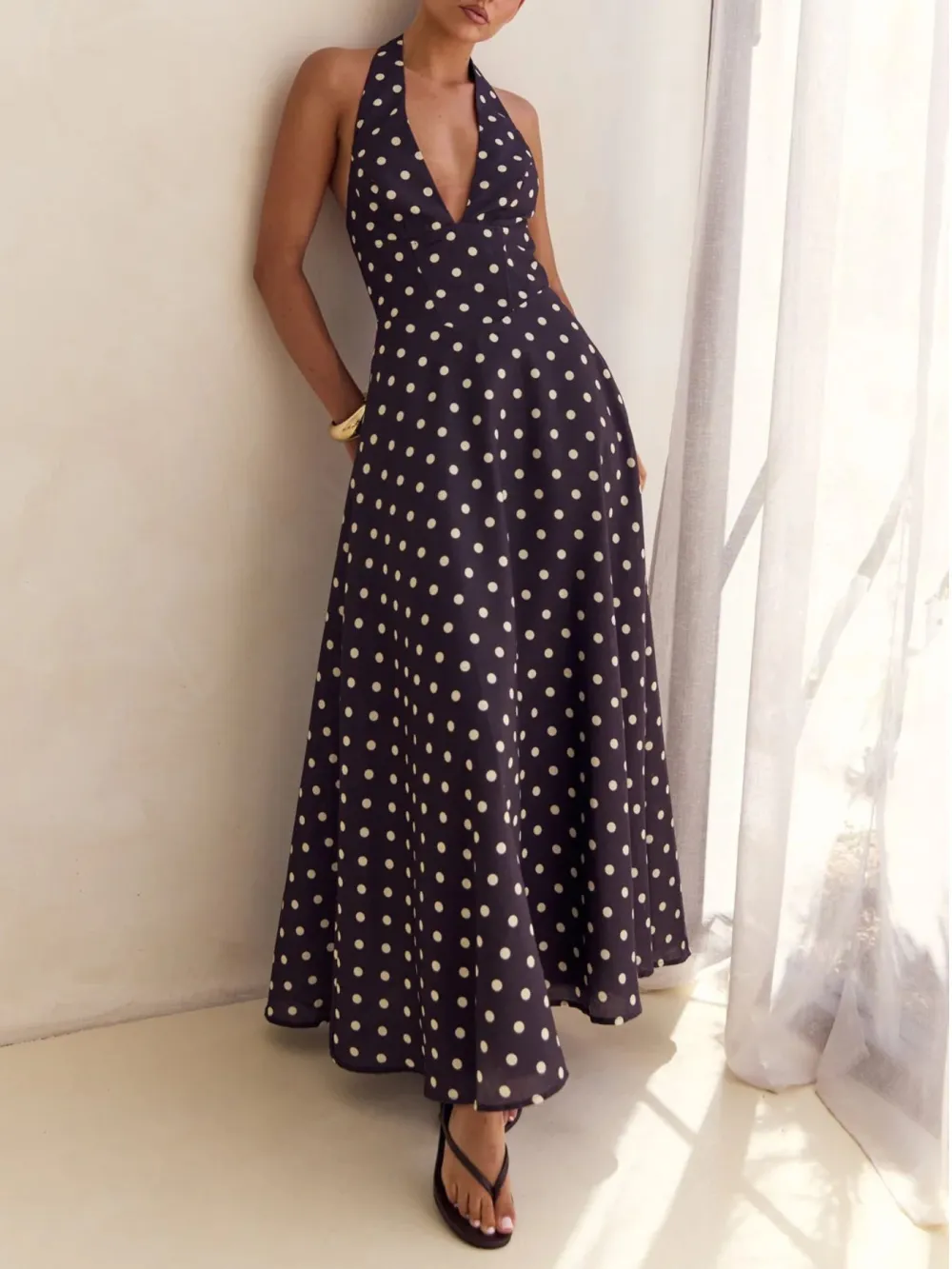 Clean Line Floral Printed Maxi Dress