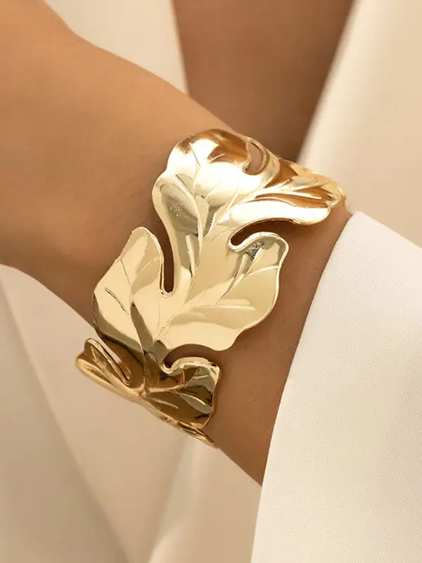Geometric Linked Alloy Polished Bracelet