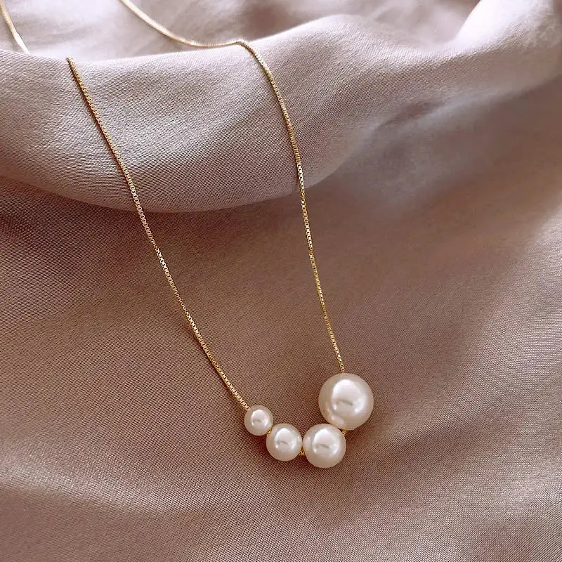 Tapered Pearl Necklace