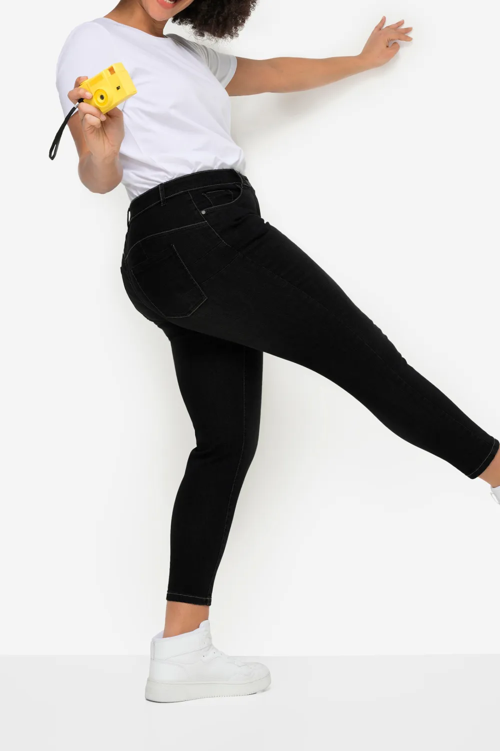 Solid Color Stretch Jeans