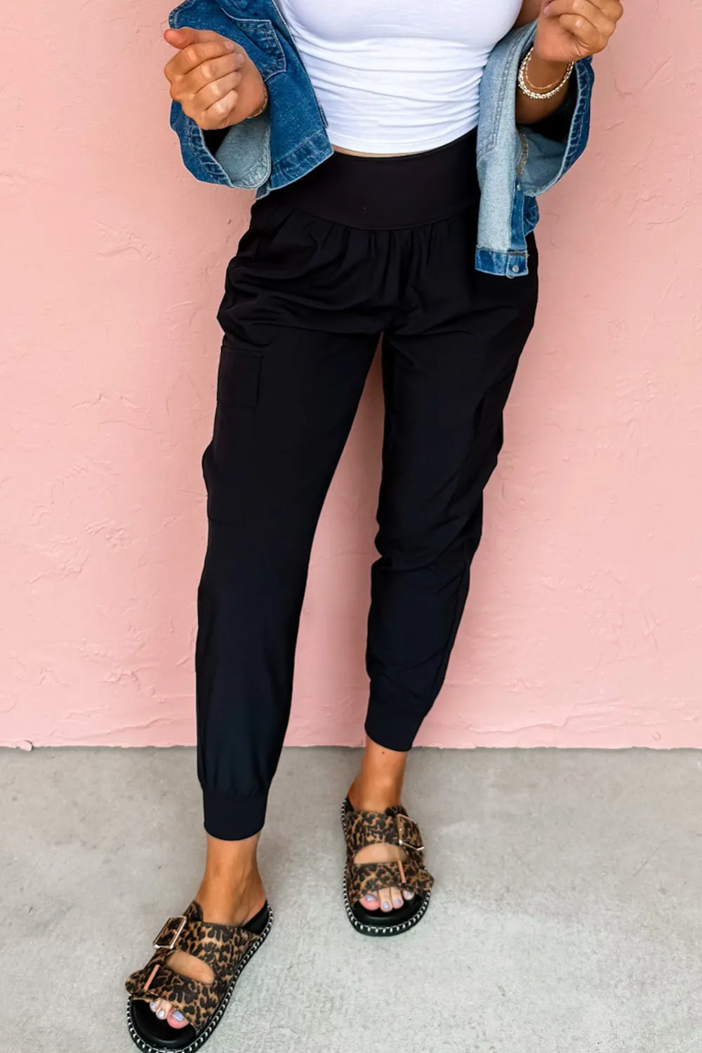 Elastic High Rise Pocketed Cargo Jogger Pants