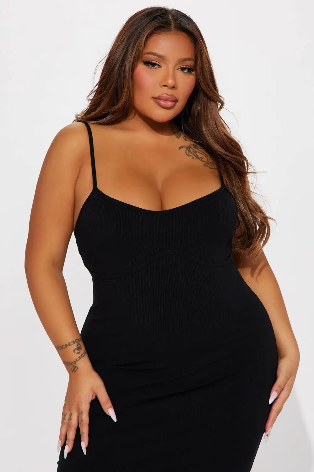 Mercedes Snatched Midi Dress - Black