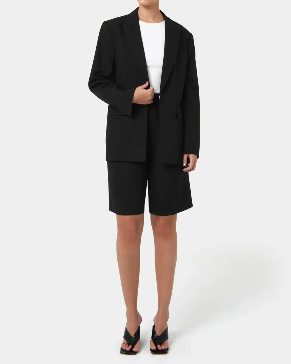 Minimalist Cuff Design Tailored Blazer -Black