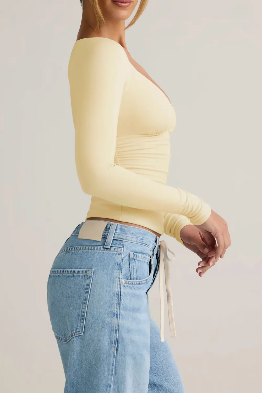 Creative V-neck Fashion Ruffle Long Sleeve Top