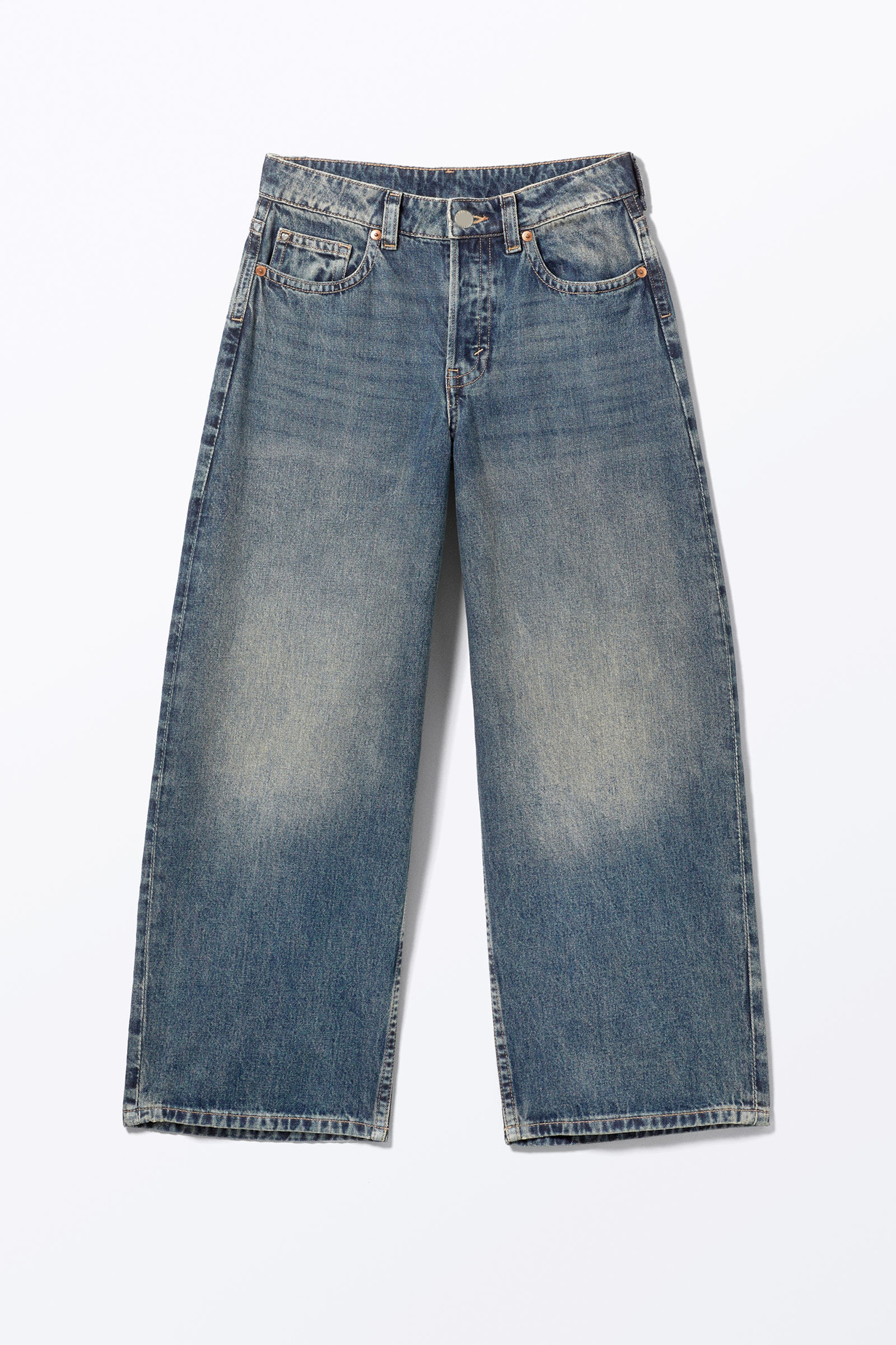Low Rise Wide Leg Jeans