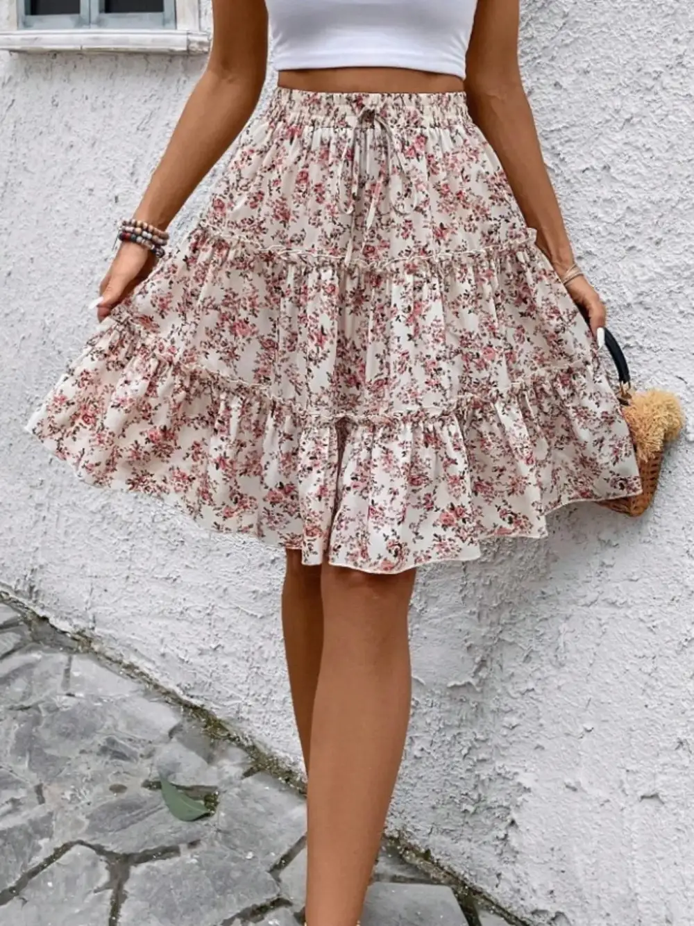 Textured Ruffle Trim Printed Silhouette Skirt