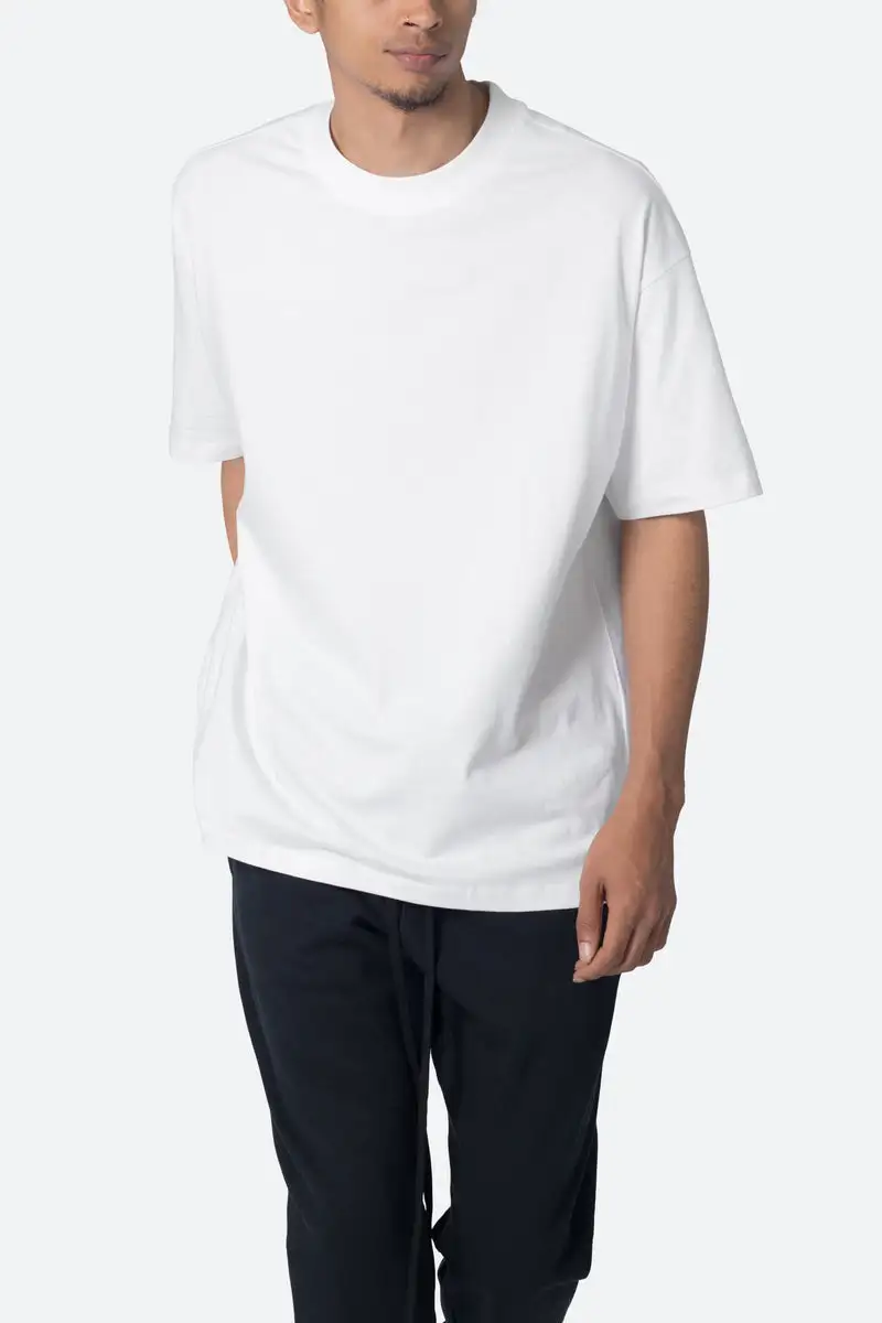 CRISP WHITE OVERSIZED CREW-NECK T-SHIRT