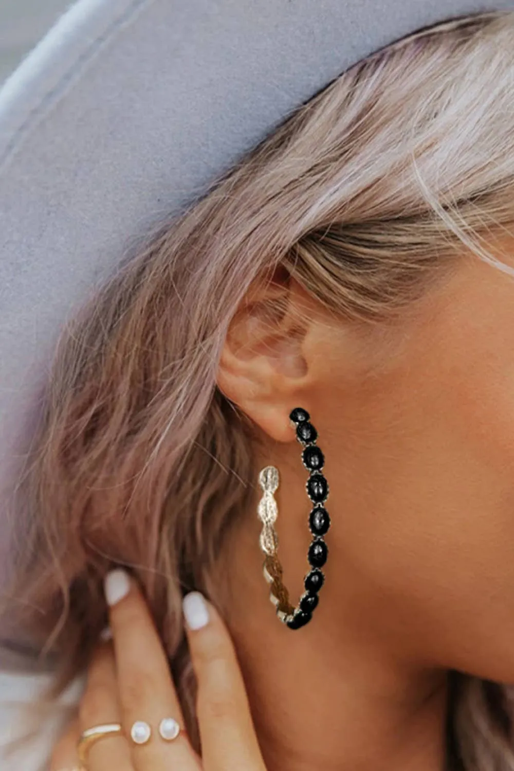 Gem Inlay Curved Earrings