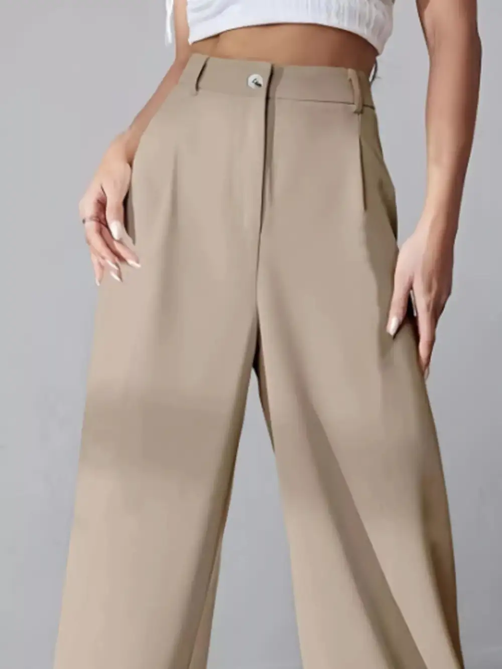 Relaxed Wide Leg Pleated Pants