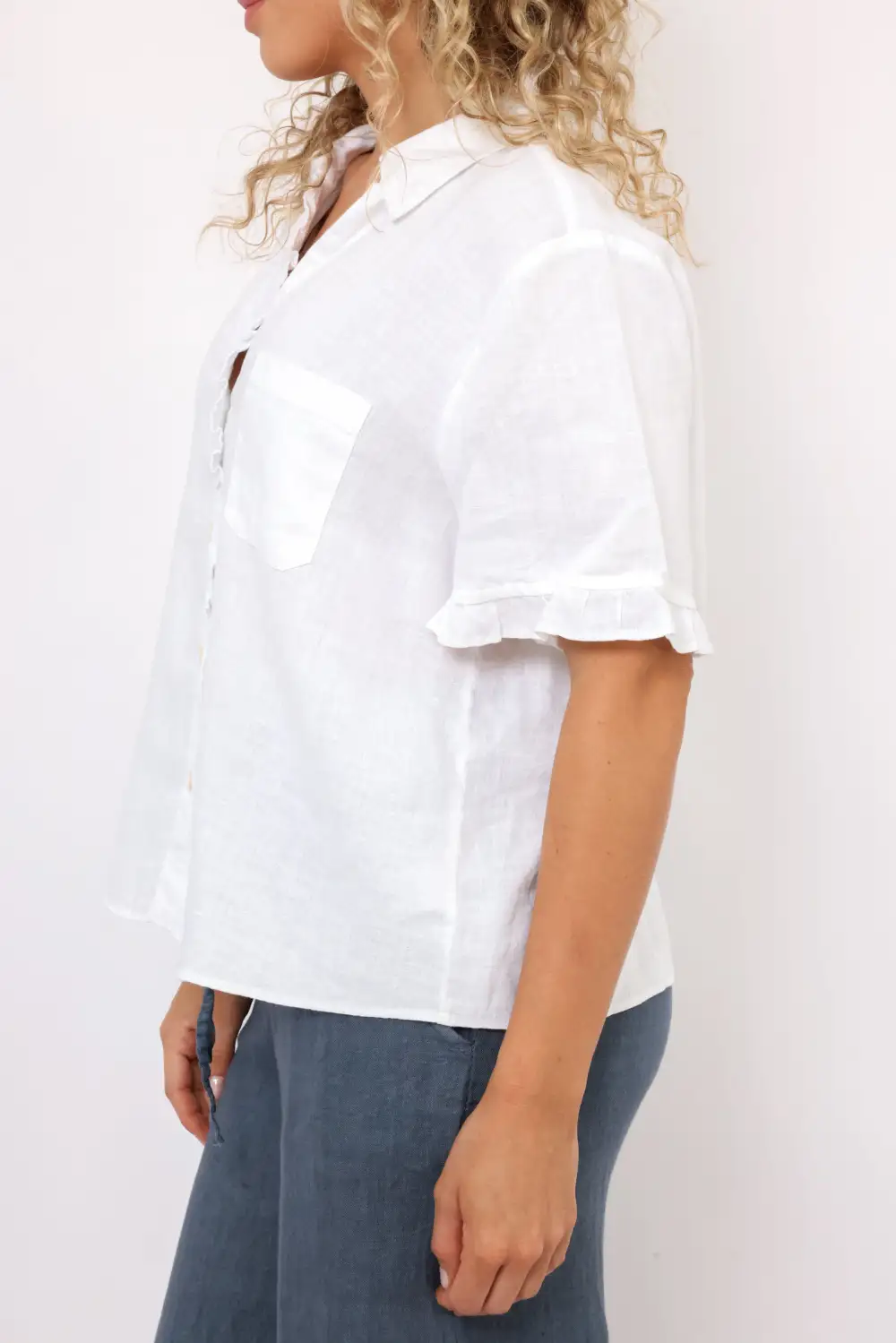 Button Ruffle Short Sleeve Top