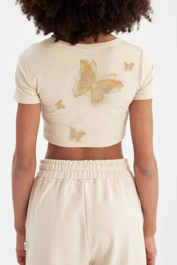 Crew Neck Short Sleeve Crop T-Shirt