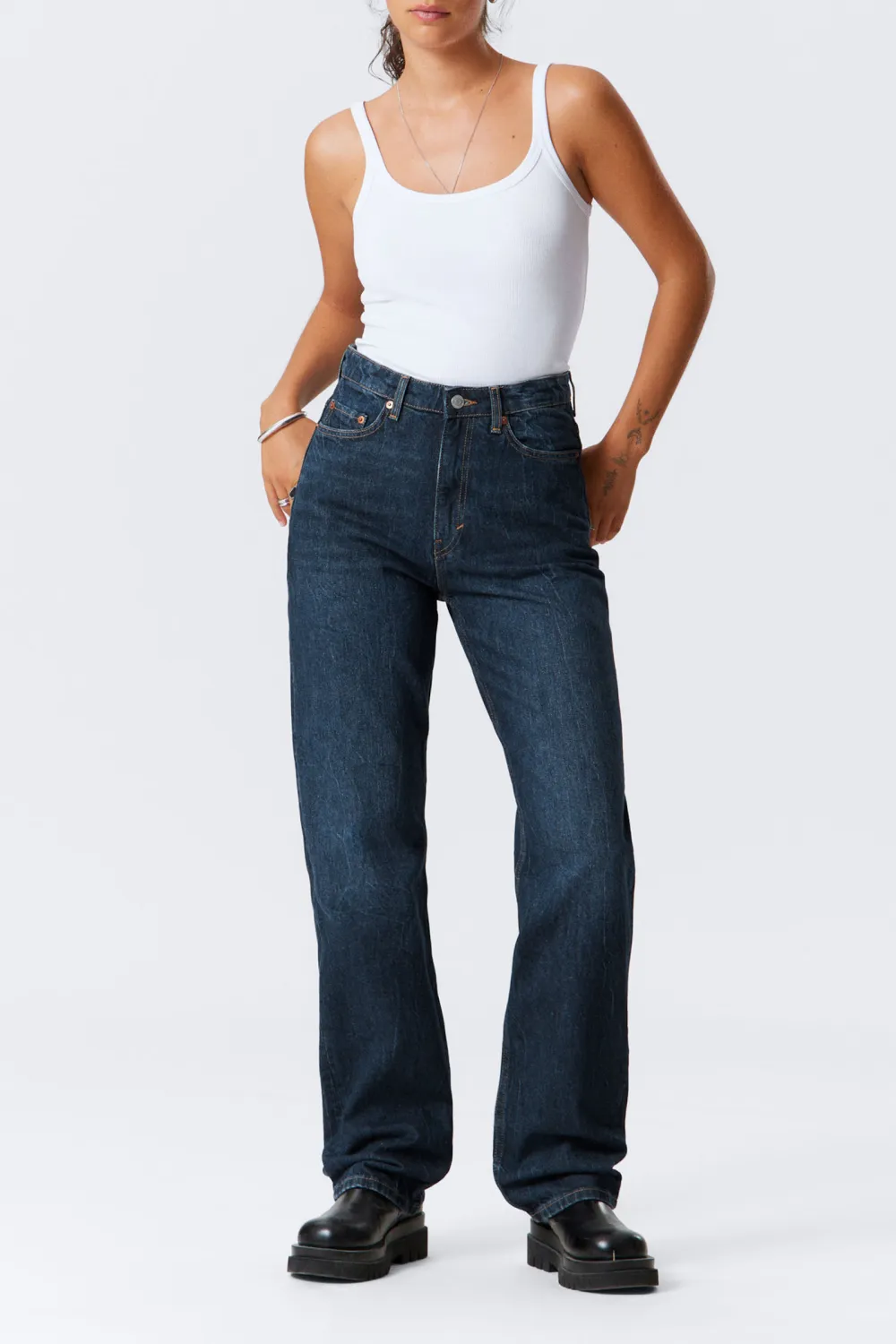 High Rise Jeans With Pockets