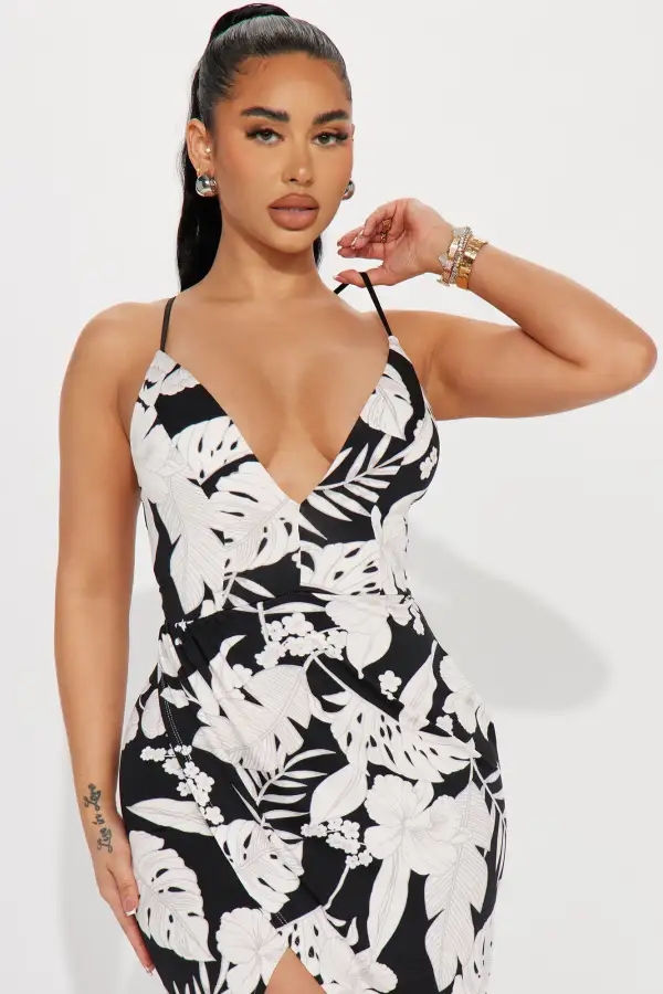 Mandolin Garden Maxi Dress - Black/combo