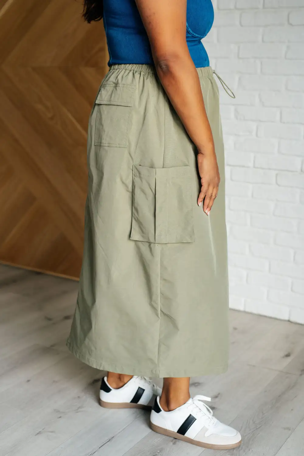 Lace Explain Midi Skirt