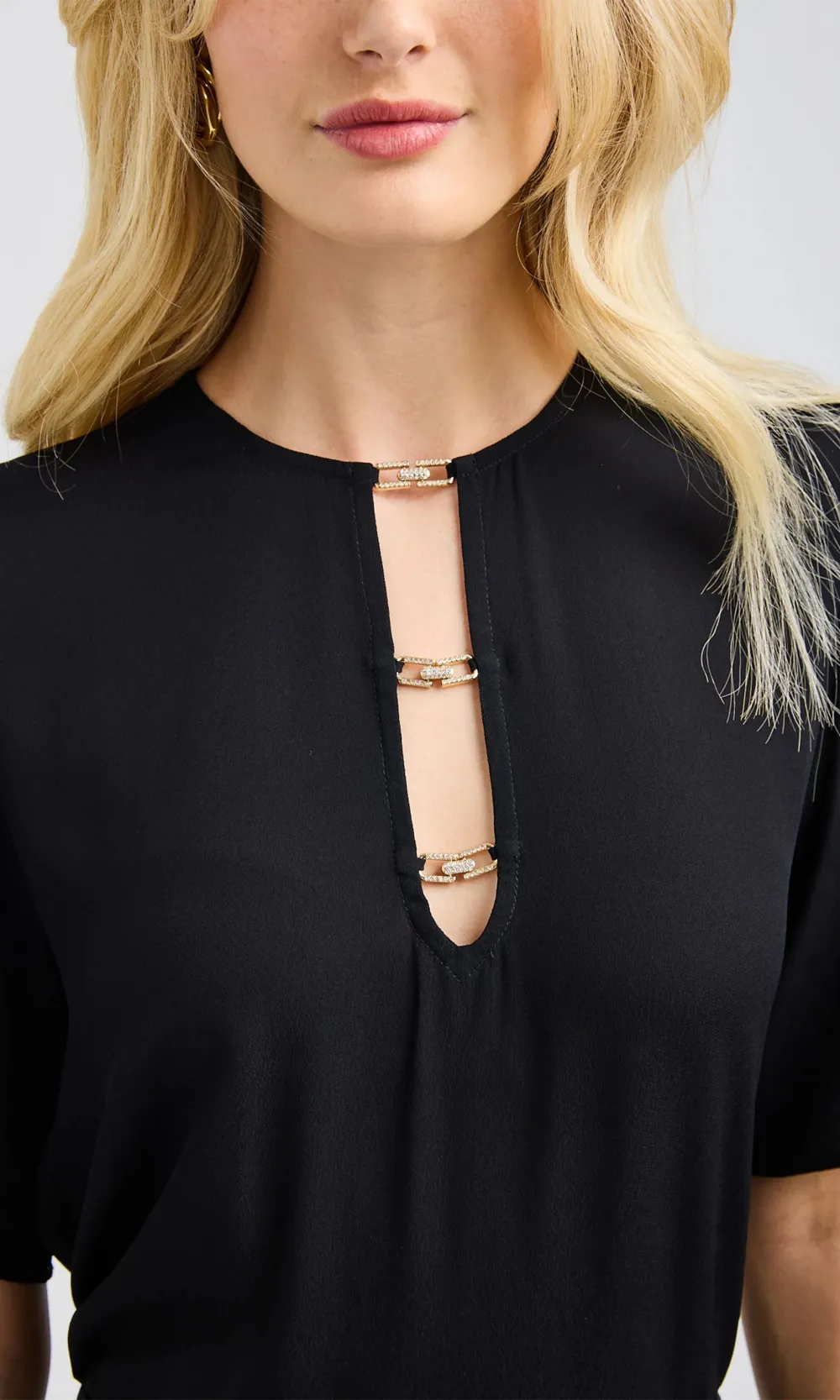 Black Casual Top With A Heavy Design