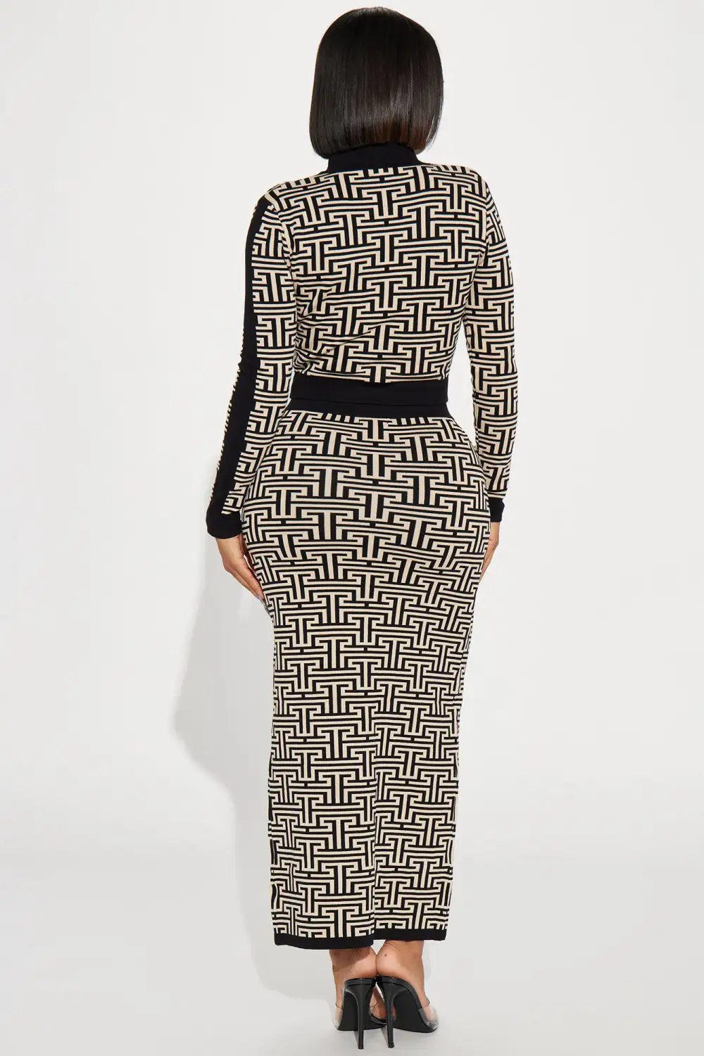 Luxe Attitude Sweater Skirt Set - Black/combo