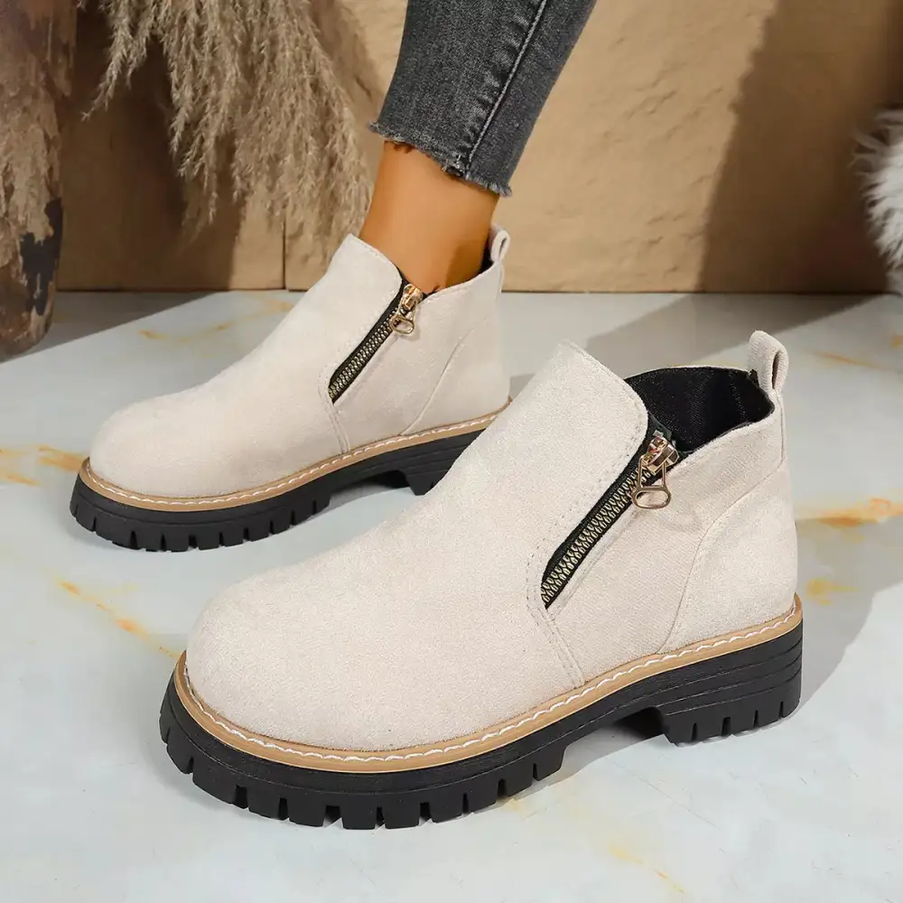 Classic Round Toe Platform Boots