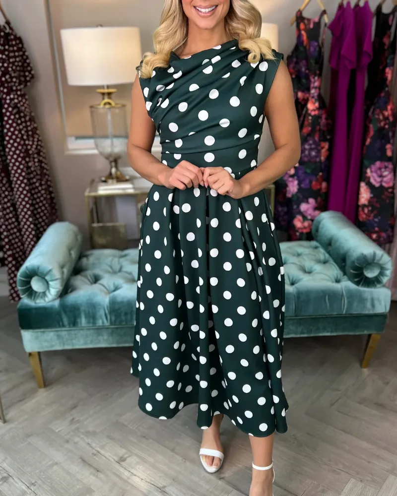 Easy Fit Pleated Midi Dress
