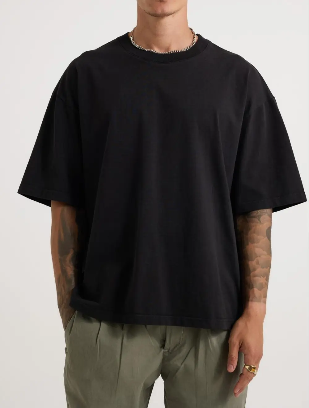 Simple Casual And Daily Black Tee