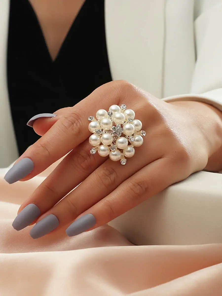 Adjustable Floral Geometric Ring