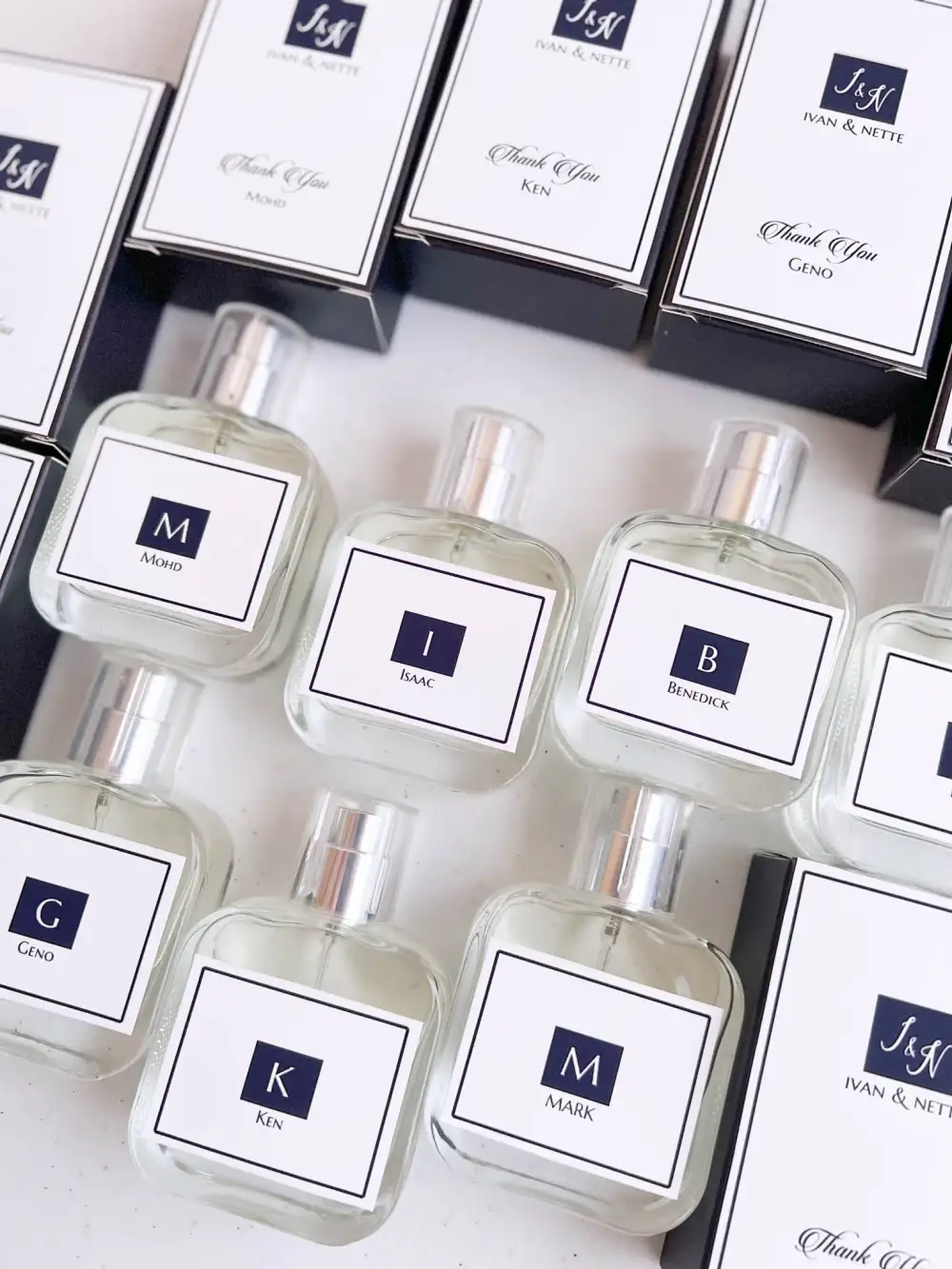 Modern Petal Eau De Parfum