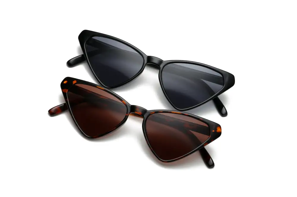 Minimal Cat Eye Frame Sunglasses