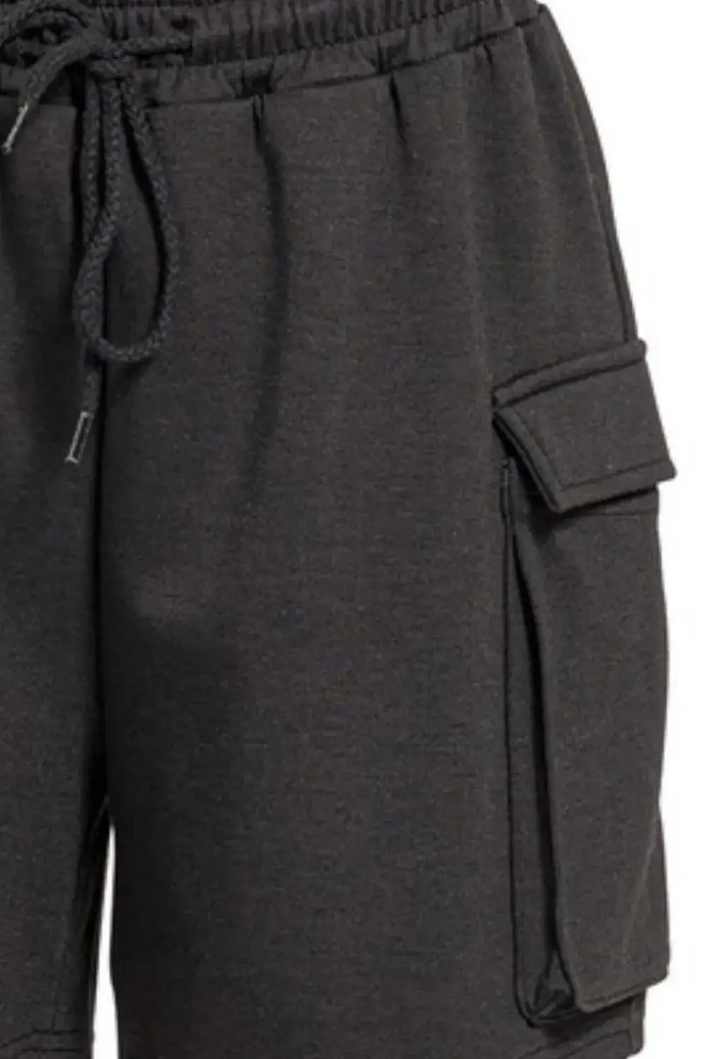 Easygoing Scuba Thigh Pocket Shorts