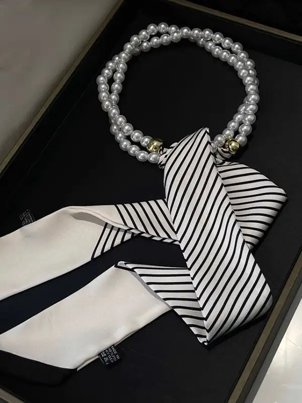 Beaded Print Stripe Dainty Necklace