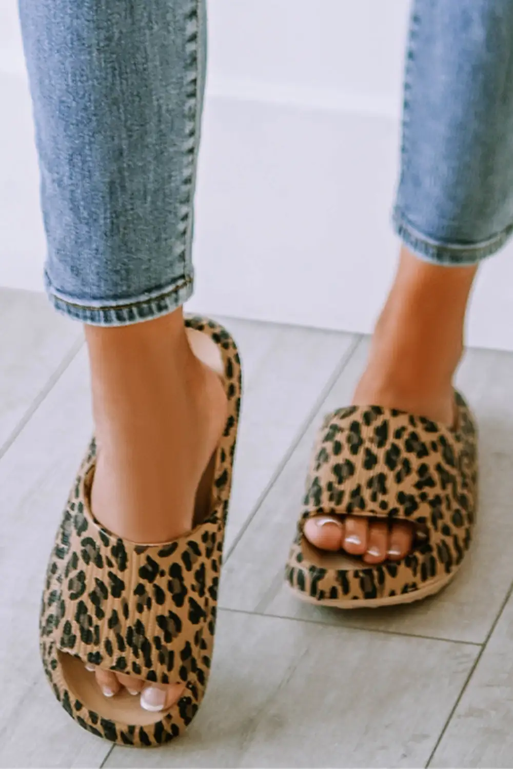 Print Thick Sole Slip On Slide Slippers