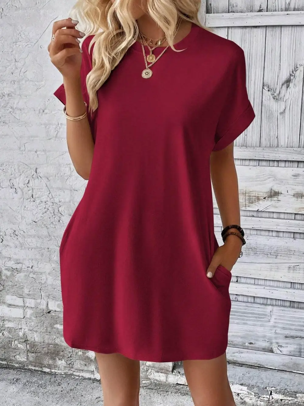 Relaxed Round Neck Short Sleeve Mini Dress